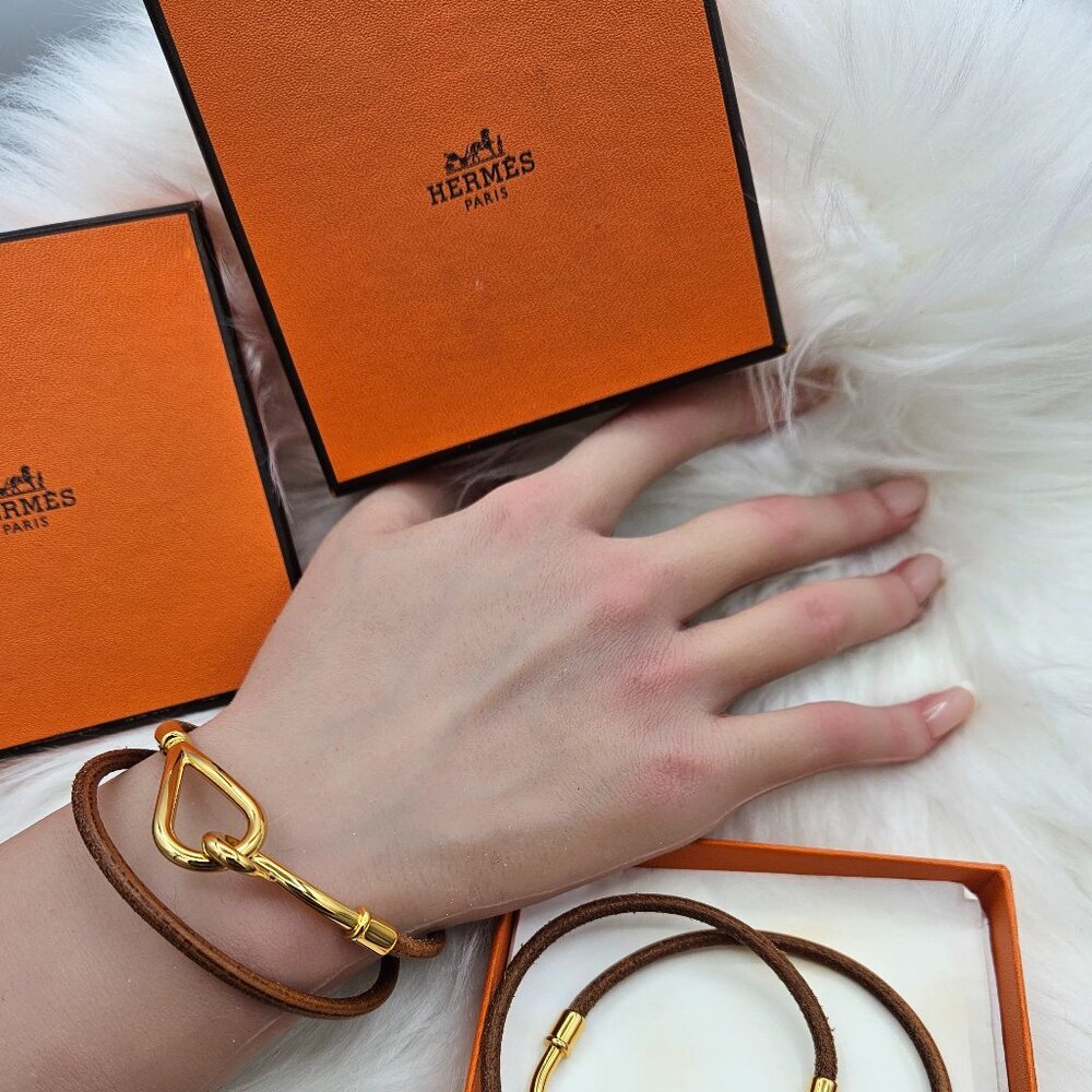 Hermès Brown Leather Hook Bracelet